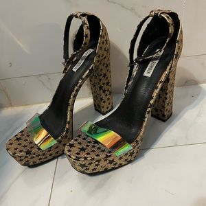 Cape Robbin Star Heels
